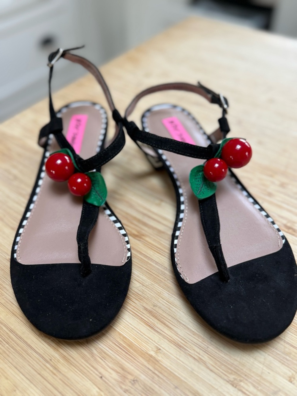 Betsey Johnson sandals - Picture 3 of 5